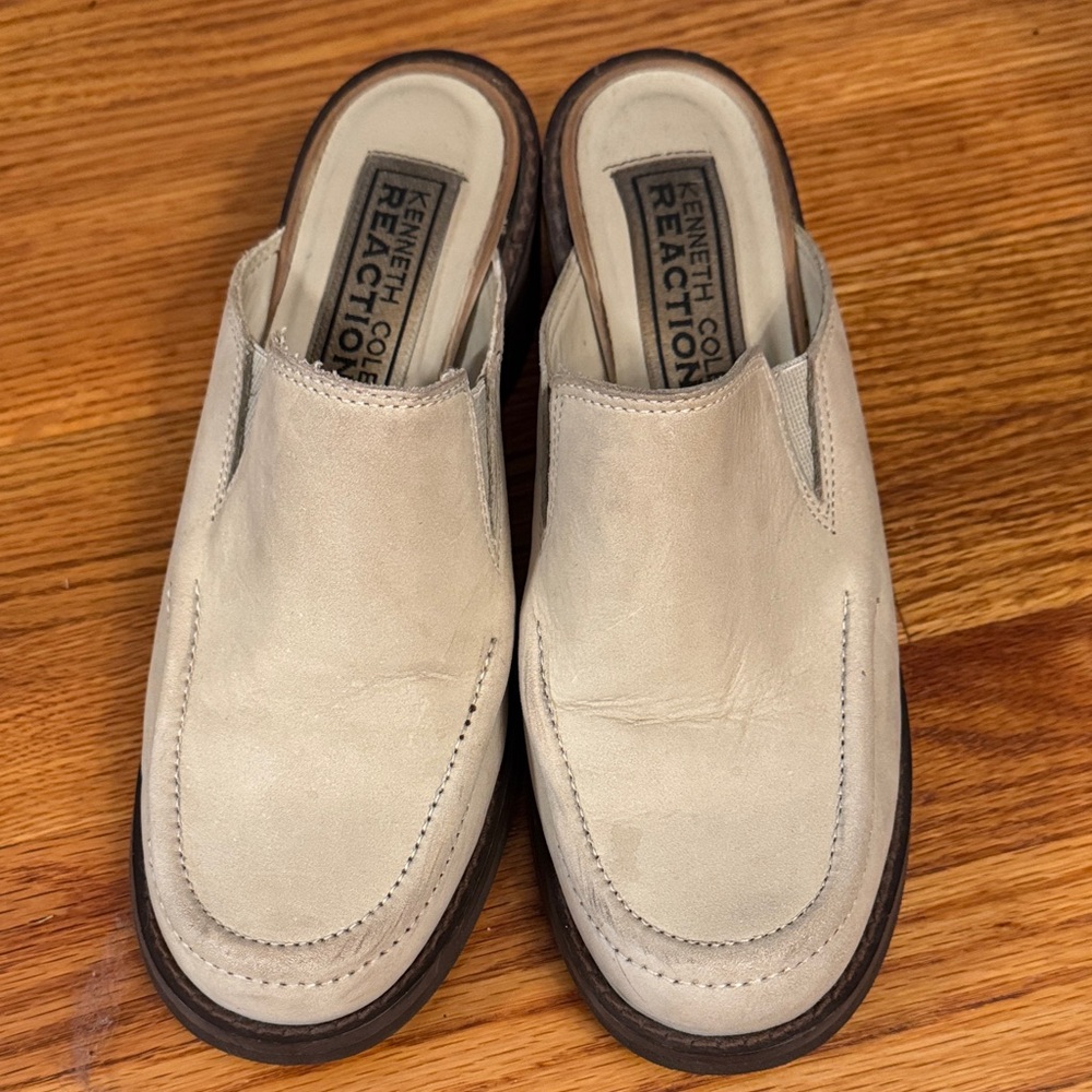 Kenneth Cole Reaction Suede Mule Slides
